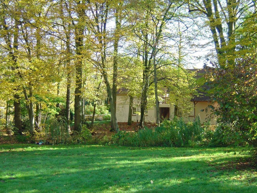 Domaine De Chantemerles Fontainebleau Exterior foto