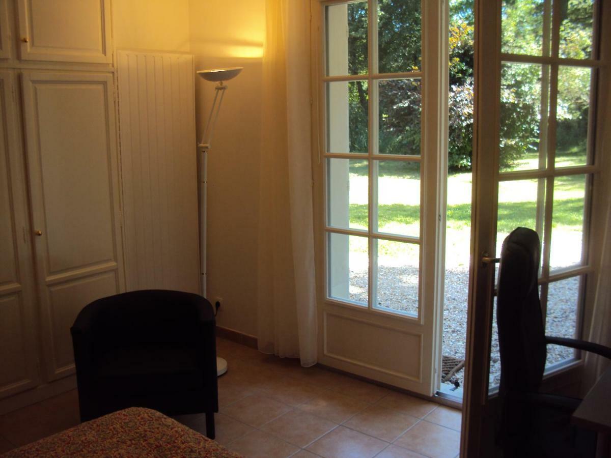 Domaine De Chantemerles Fontainebleau Exterior foto